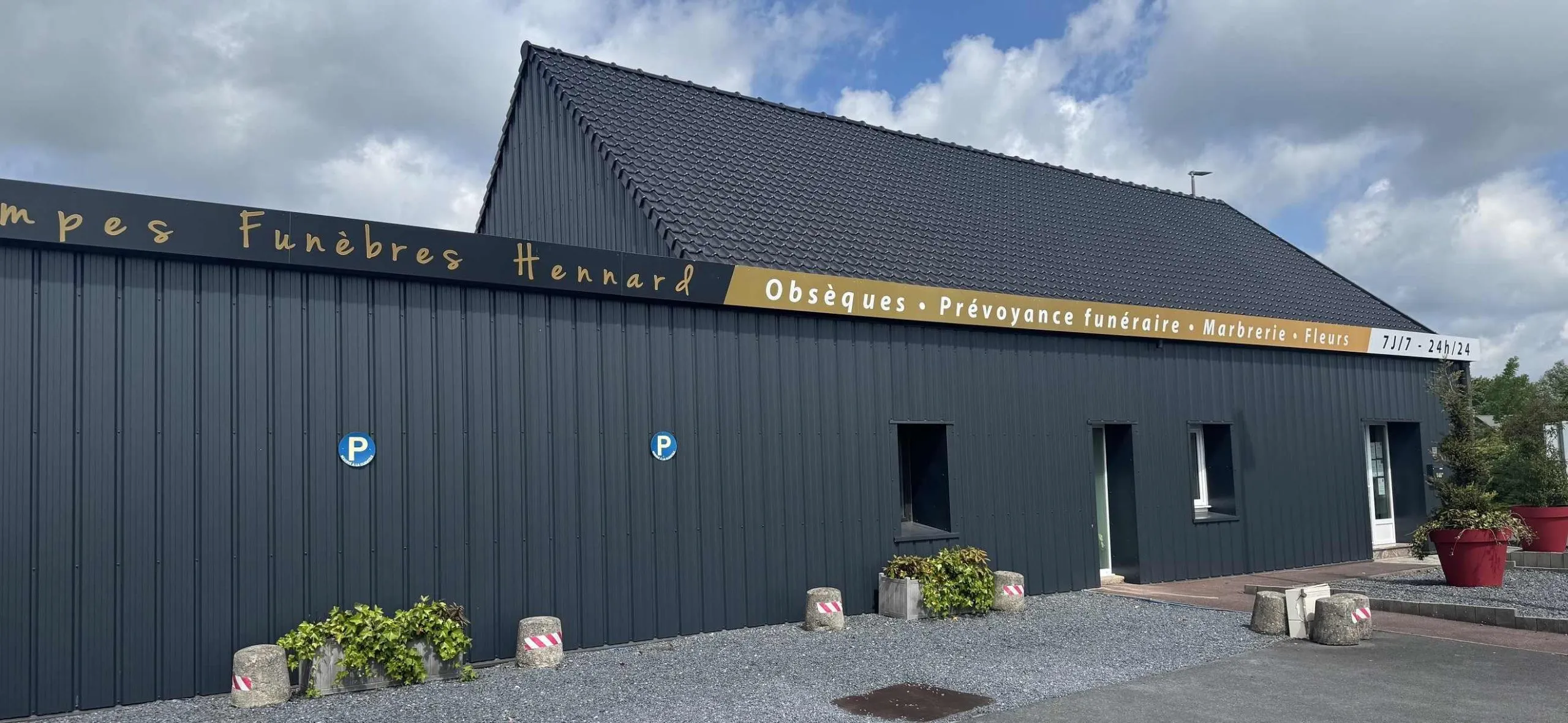 Photo de Pompes Funèbres Hennard - Aubry-du-Hainaut